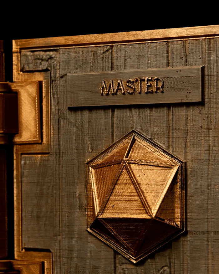 Customizable Dungeon Master Shield