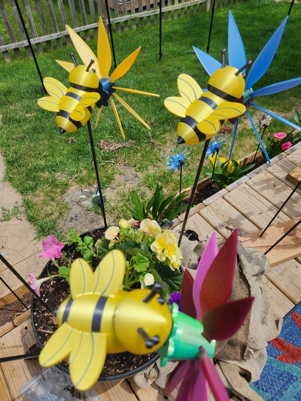 Bee Spinner
