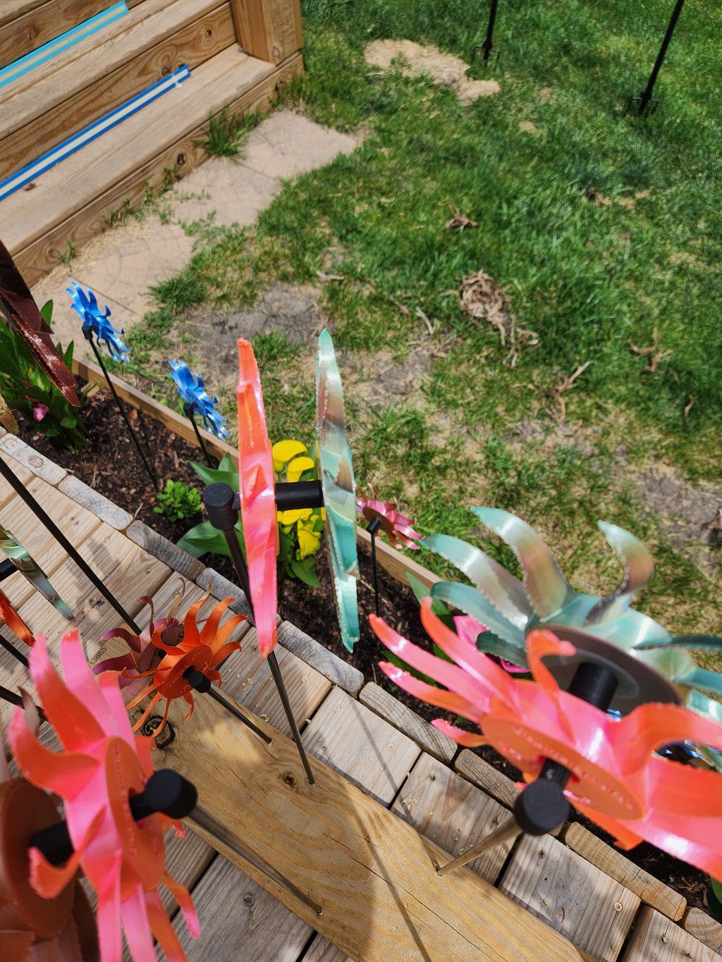 Small Double Center Wind Spinner